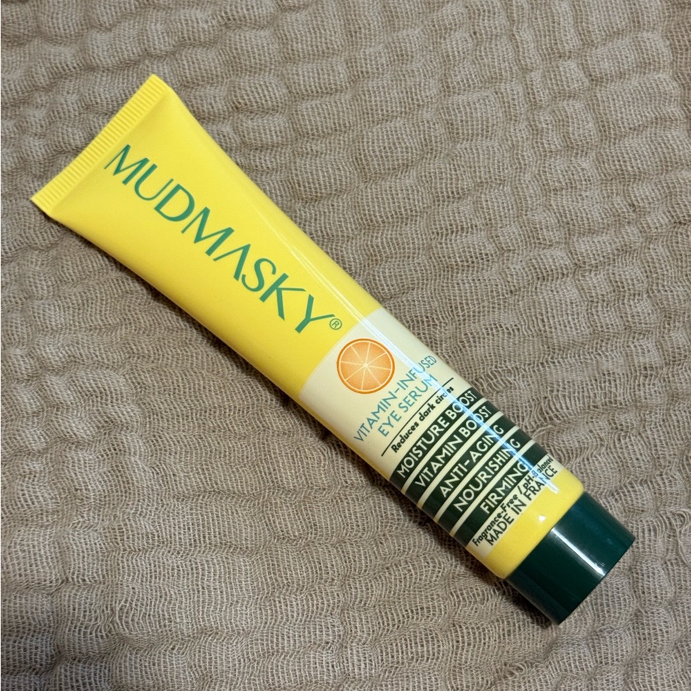 Mudmasky Vitamin-Infused Eye Serum
